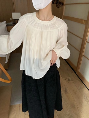 2024早春新款9roove圆领褶皱长袖衬衫女上衣OVERRICH小众设计衬衣