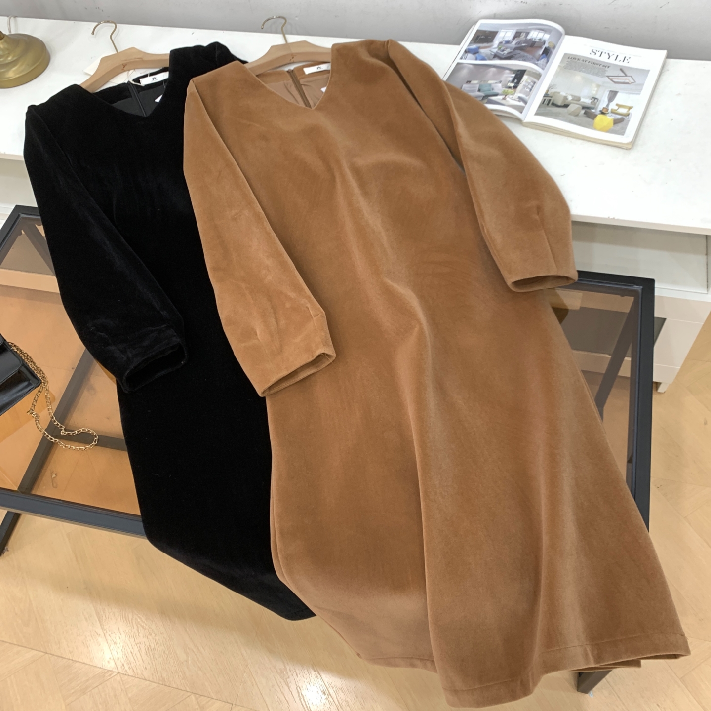 纯色宽松小众修身显瘦长袖连衣裙女秋冬新款V领裙子K#6