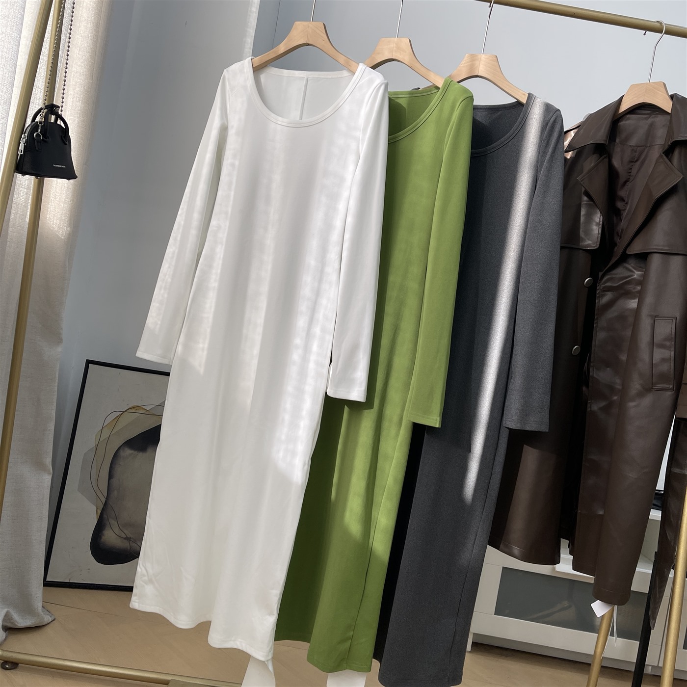 【青】圆领通勤修身显瘦性感秋冬基础款中长款长袖连衣裙K#16