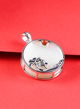 古银铺时尚项链坠南红和田玉女款