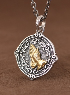 祈祷之手吊坠复古工艺实心圆牌女