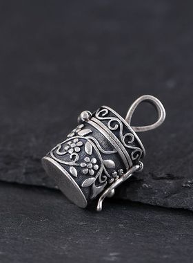 s925工艺女款乌盒经文圆柱银吊坠