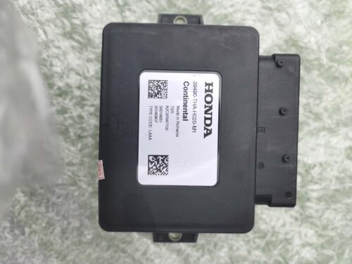 冠道URV 缤智XRV 雅型格阁 CRV 奥德 艾力绅 电子手刹EVP控制单元