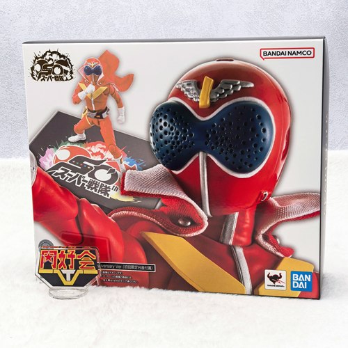 万代红连者可动手办