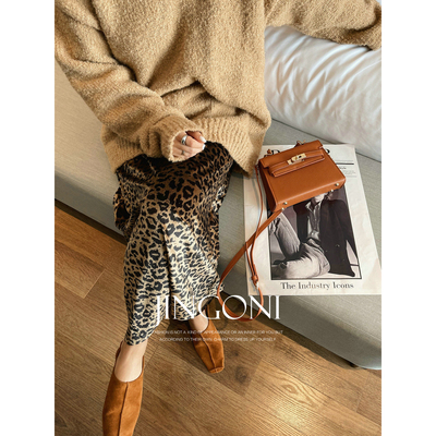 JINGONI新品豹纹丝绒长裙