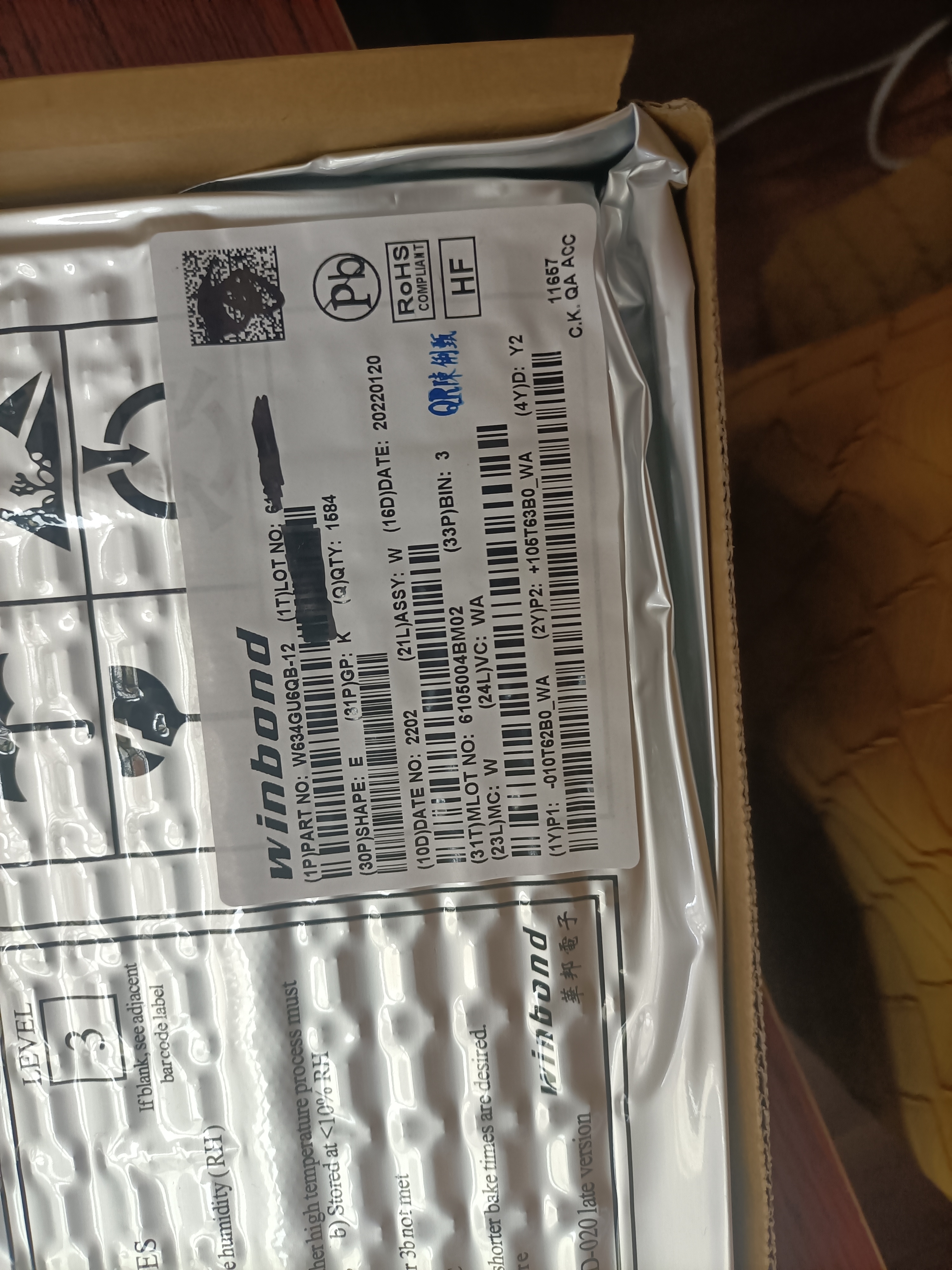 W634GU6QB-12华邦winbond 4Gb DDR3L SDRAM存储器芯片