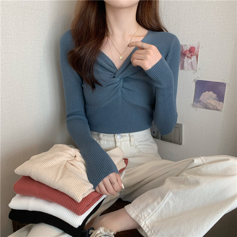 Real price V-neck knitted bottoming sweater for women's autumn and winter