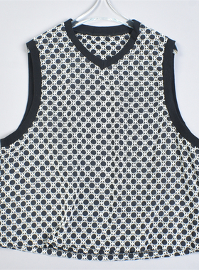 复古刺绣黑白格纹背心马甲女4.15L82388春季时尚百搭叠穿无袖上衣