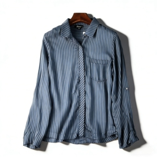 翻领单排扣松弛感廓形上衣 女H86047春夏季 外贸单绵绸条纹长袖 衬衫