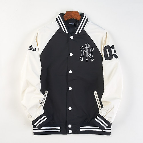 春秋季撞色拼接刺绣学院风夹克