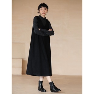 719复古文艺背心连衣裙L77688显瘦宽松直筒V领无袖 叠穿设计感长裙