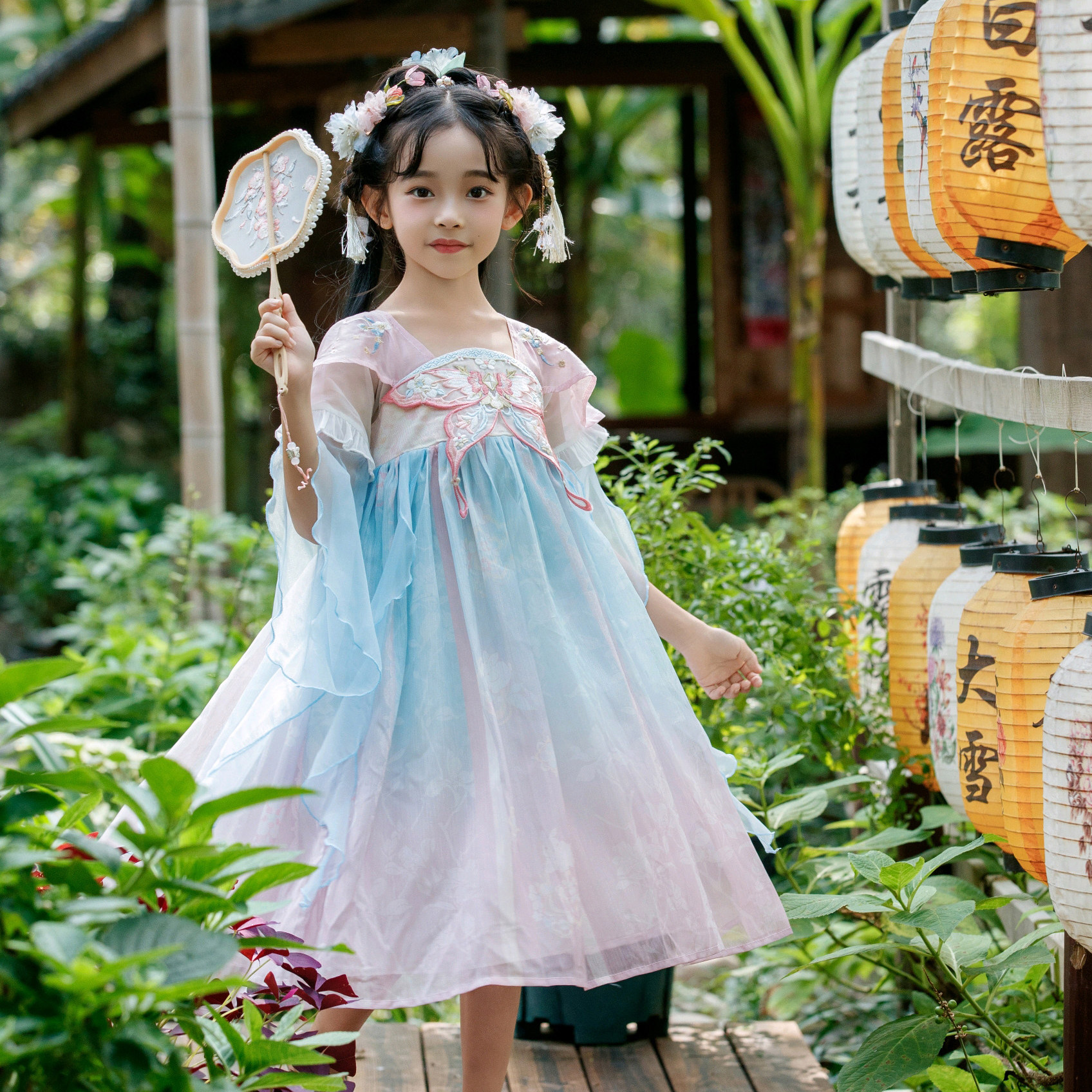 木木点点】2026年夏季新款女童汉服襦裙改良国风刺绣薄款连衣裙