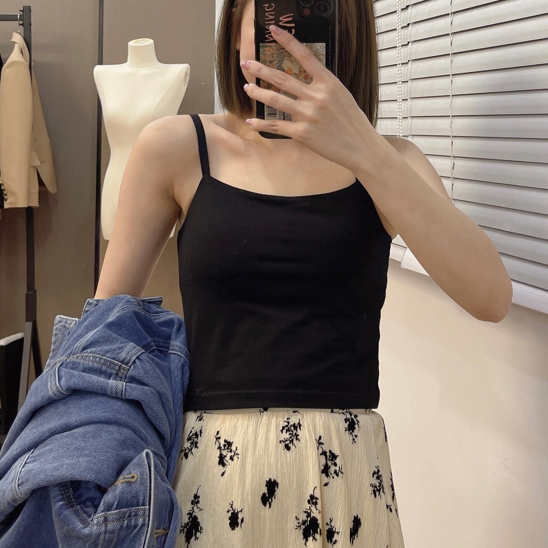 女生露脐吊带无痕背心女带胸垫罩杯一体式内搭修身高腰内衣细肩带