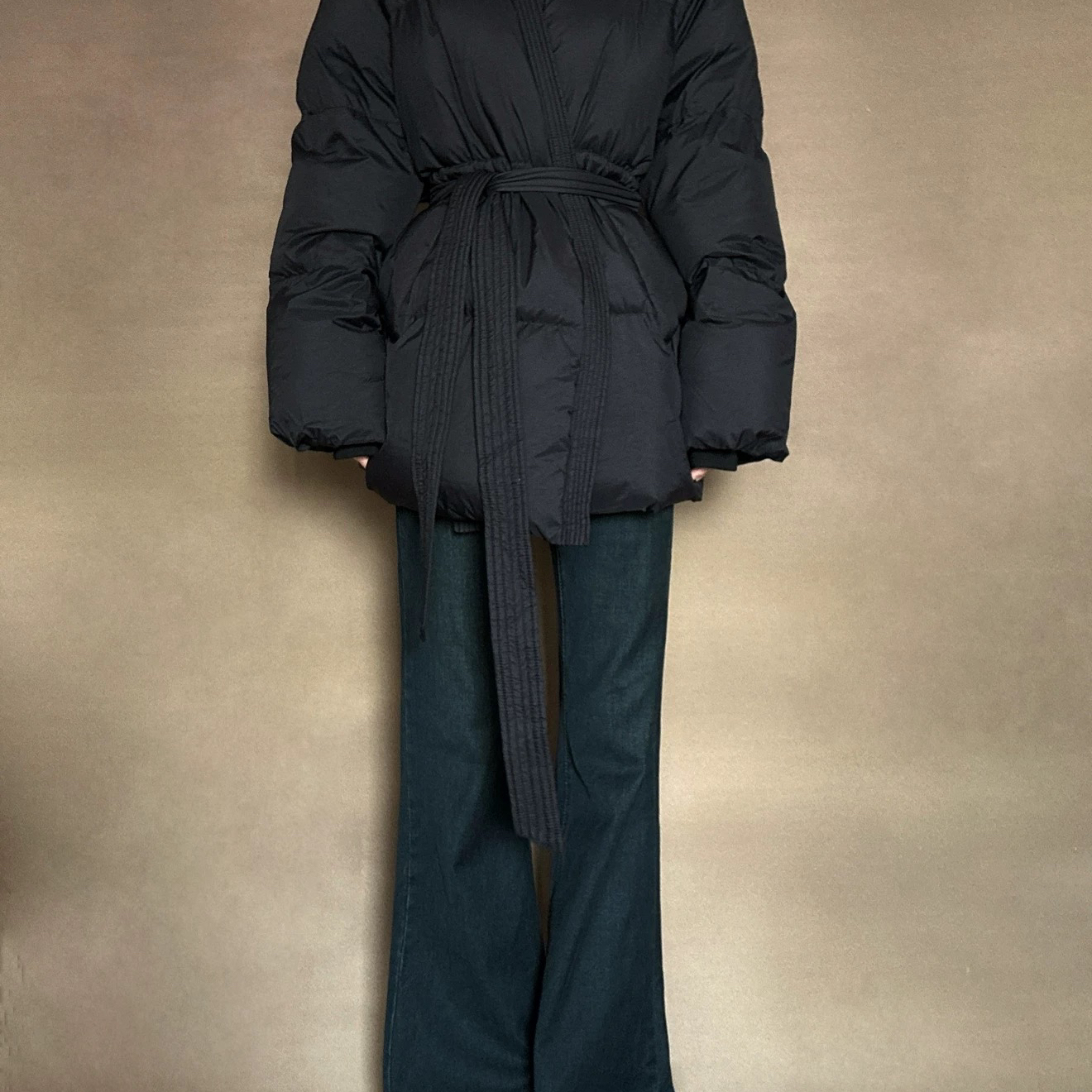 静茹设计收腰中长款气质加厚保暖羽绒服外套(配脖套+腰带)YS2-802