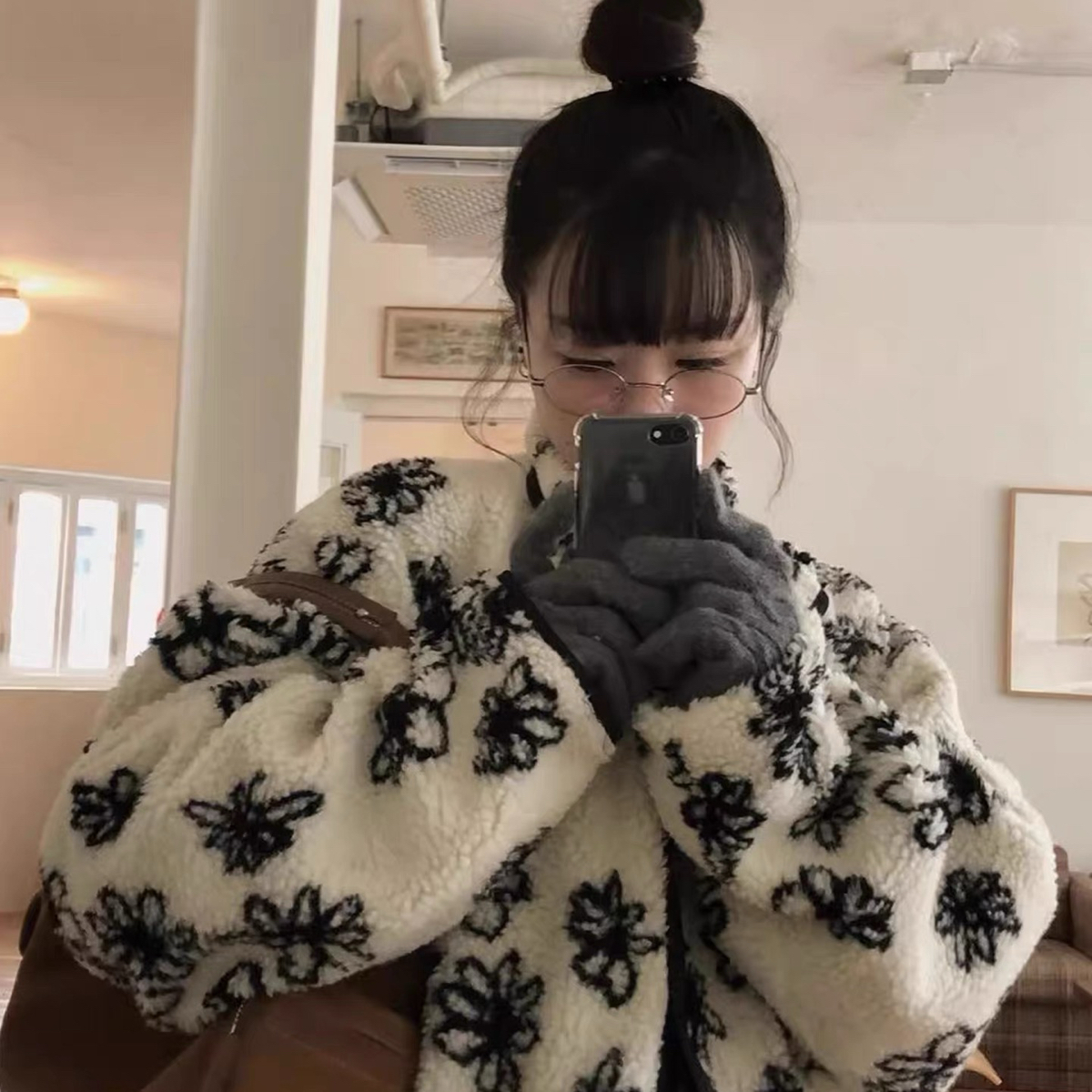 静茹S博主两面可穿撞色花朵羊羔毛复古时髦百搭短外套E9102