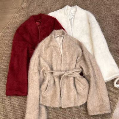 静茹家无领阔版山羊绒短款羊毛外套(配腰绳)（含94.9绵羊毛）3737