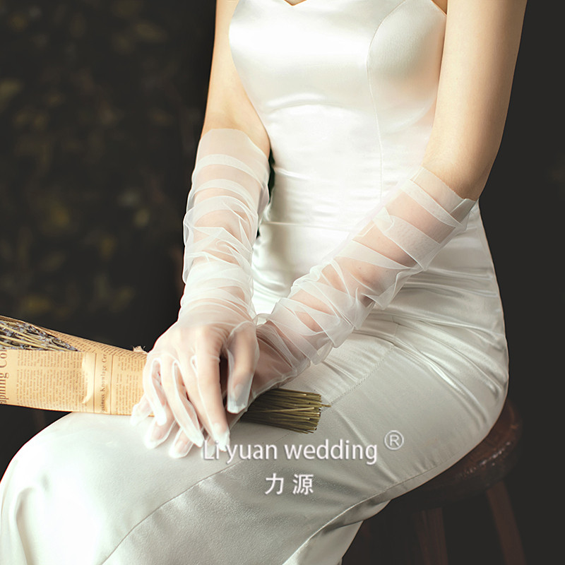力源酒会晚宴纯色透明时装女手套春季薄纱新娘婚纱手套超长款70CM