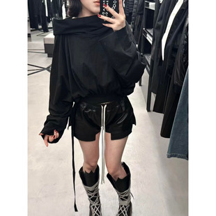 显腿长时尚 暗黑RO风格 女士新款 黑色pu皮质松紧腰抽绳修身 气质短裤