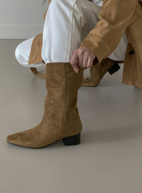 水之心小方头简约百搭宽筒方跟中跟休闲中筒靴切尔西靴女2025秋冬