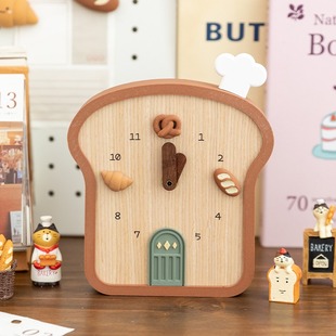 吐司时钟装饰摆件 可爱电视柜书柜桌面摆台 可爱迷你玄关挂钟表