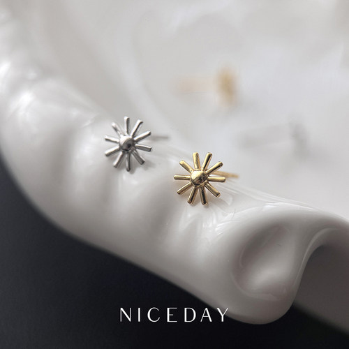 Niceday耳饰S925纯银镀14k金太阳花极简百搭甜美低调百搭日常耳钉