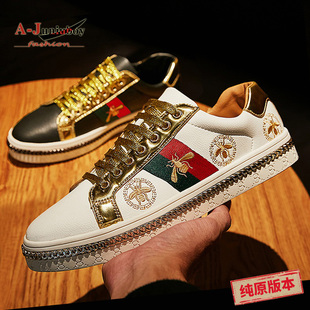 欧洲站潮牌情侣板鞋男真皮小蜜蜂运动休闲鞋女青年小白鞋约会男鞋