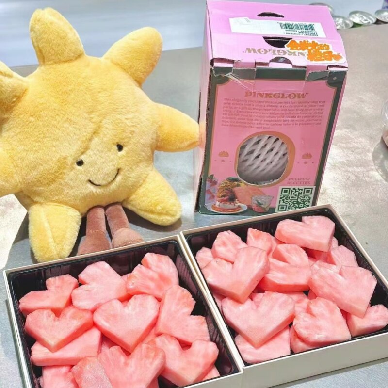 现货粉色凤梨哥斯达黎加品种粉红凤梨1个装高端稀有水果孕妇顺丰