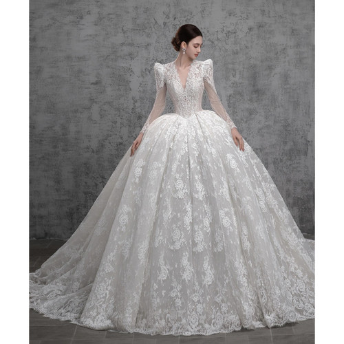 法式复古婚纱新娘重工拖尾蕾丝女