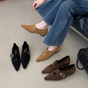 森女绒面低跟百搭通勤一脚蹬晚晚鞋 法式 复古风尖头皮带扣深口单鞋