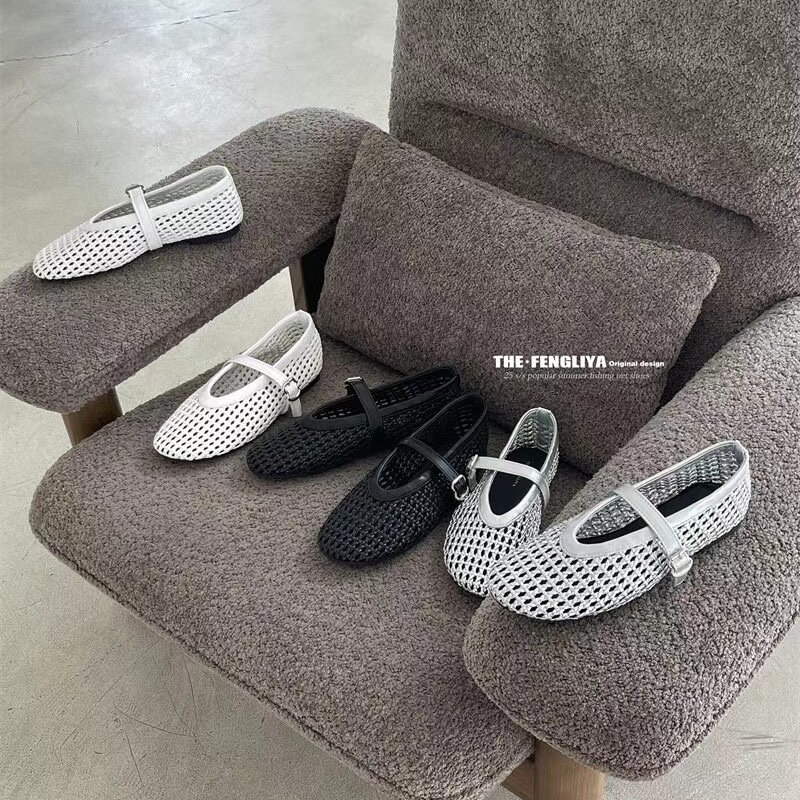 单鞋英伦风低跟浅口玛丽珍鞋