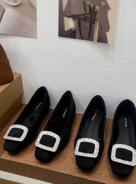 2025年秋冬新款法式仙女风水钻方扣黑色浅口单鞋女百搭粗跟奶奶鞋