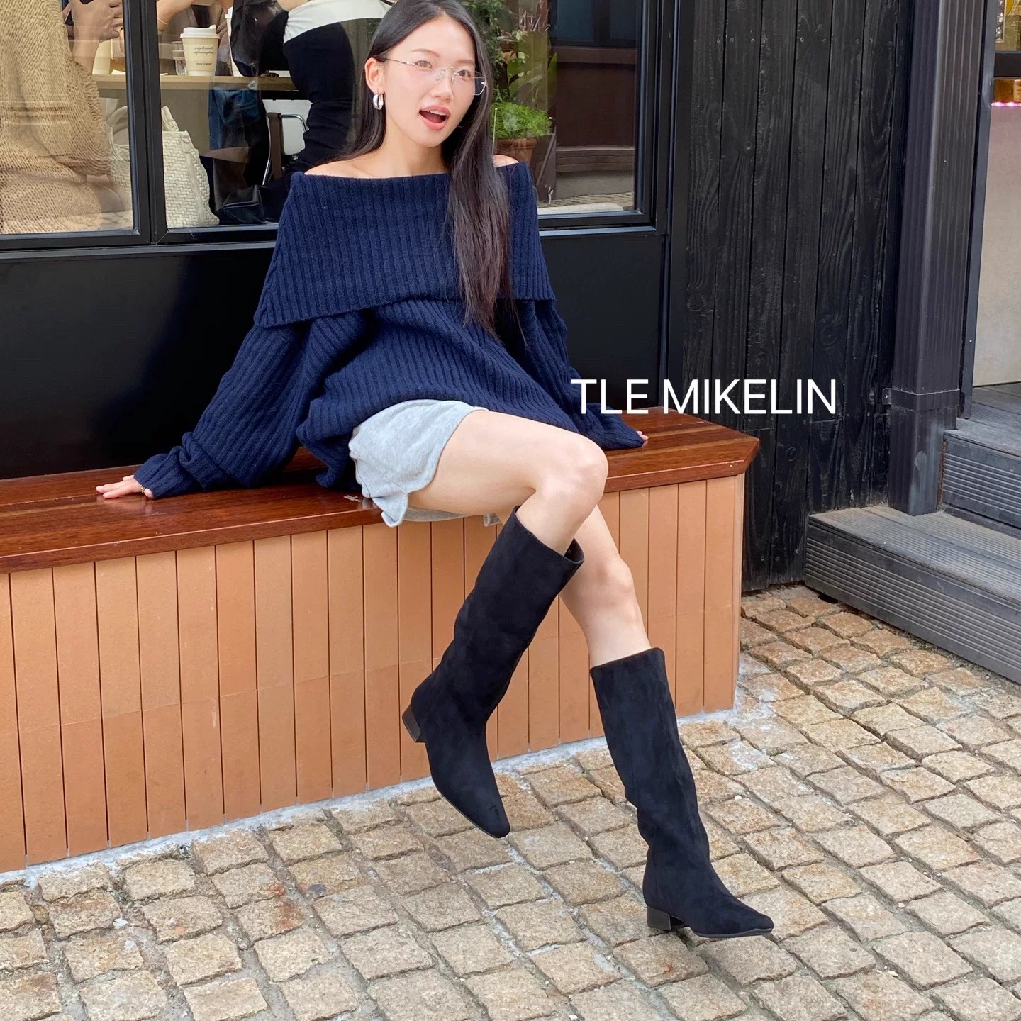TLE MIKELIN 新款美拉德风尖头粗跟长筒靴女气质绒面不过膝高筒靴