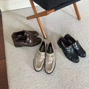 英伦风圆头深口粗跟通勤乐福单鞋 Lamode row风小众复古褶皱小皮鞋