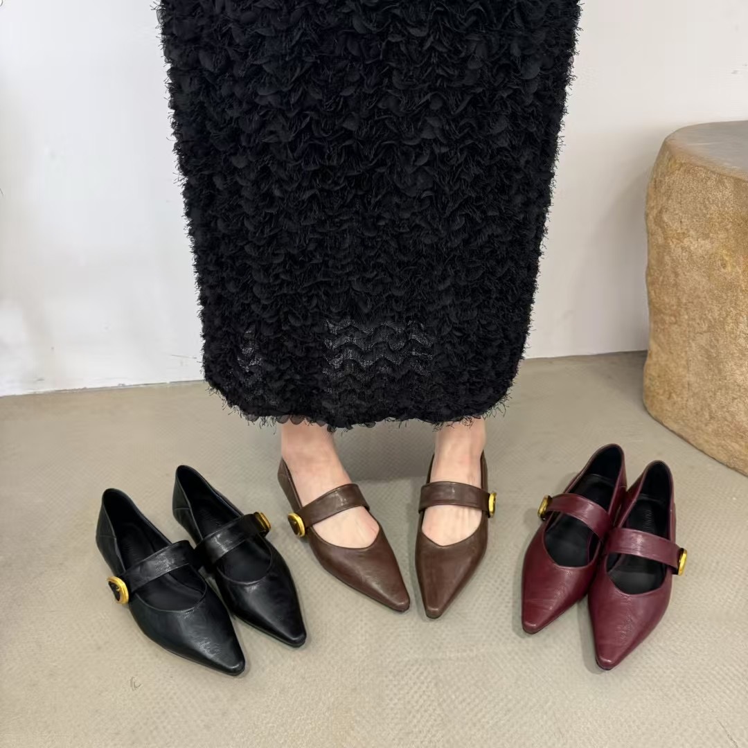 法式复古通勤尖头浅口单鞋女