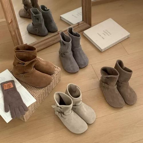 女秋冬百搭柔软平底套筒马丁靴