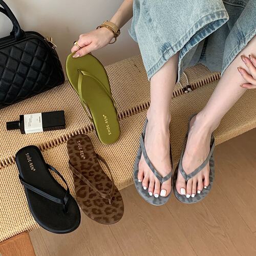 SHOE-REN 2026法式豹纹人字拖鞋女夏外穿平底夹脚沙滩度假风凉拖