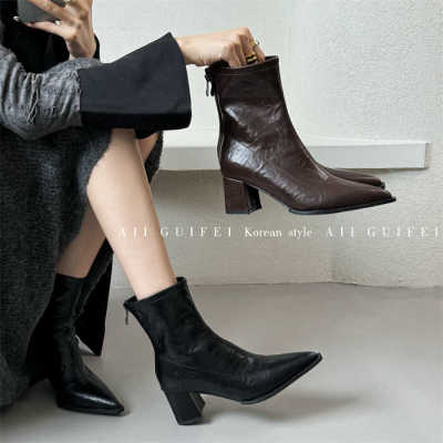高级感气质尖头粗跟瘦瘦靴秋冬