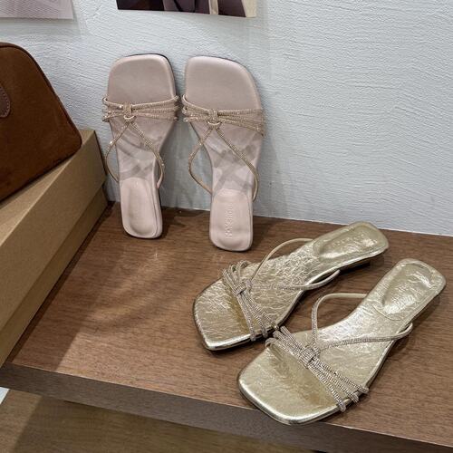 H.Yshoes 2026夏季新款方头一字带水钻凉拖鞋女外穿粗跟气质拖鞋