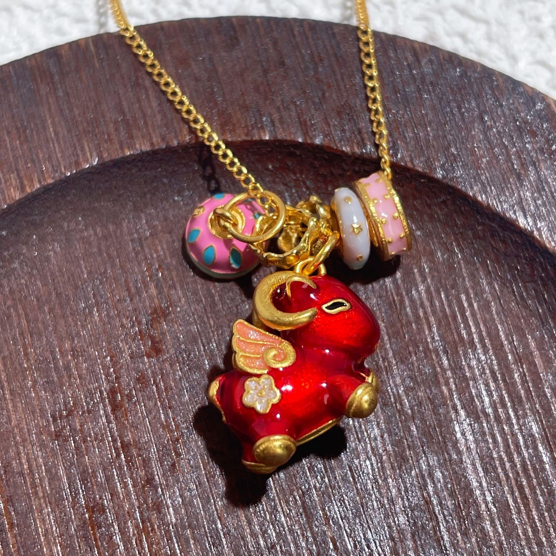 s925纯银镀黄金色珐琅彩色红色小羊小飞羊吊坠项链女本命年锁骨链