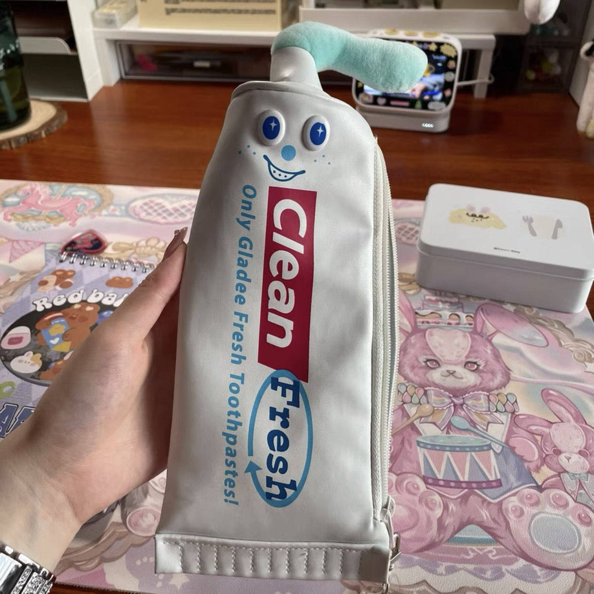 创意牙膏造型笔袋 可爱趣味学生文具盒铅笔盒搞怪化妆包女生礼物