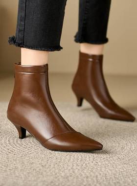 秋冬皮靴尖头鞋细高跟短靴女棕色米白色靴子短筒裸靴大码女靴PCSA