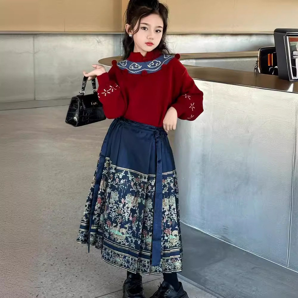 女童国风马面裙套装2026新款复古新中式毛衣小女孩秋冬新年两件套