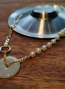 新品 新中式风，A货翡翠天然珍珠颈项链，翡翠平安扣混搭大金链子