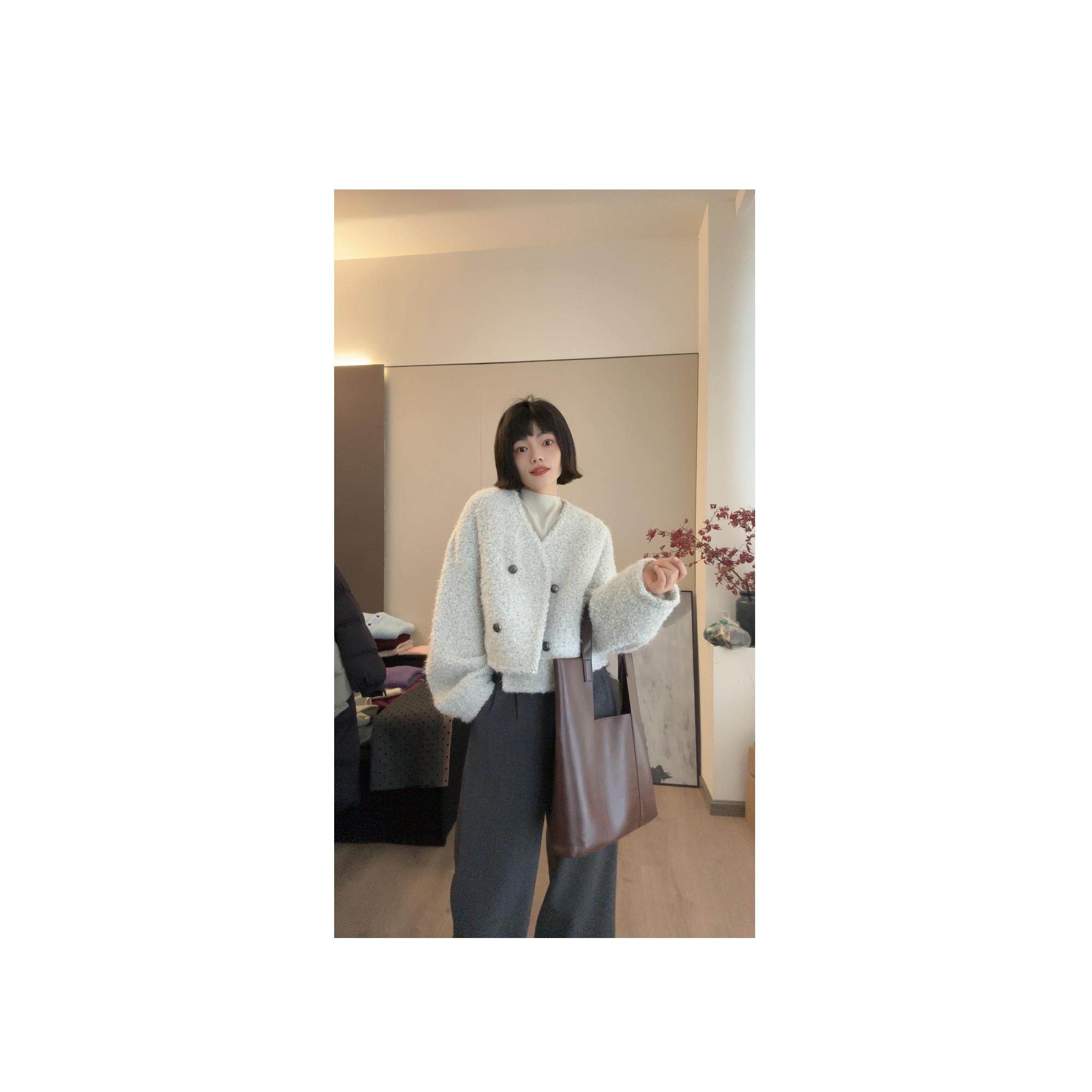 秋冬加厚简约高端鹅绒服