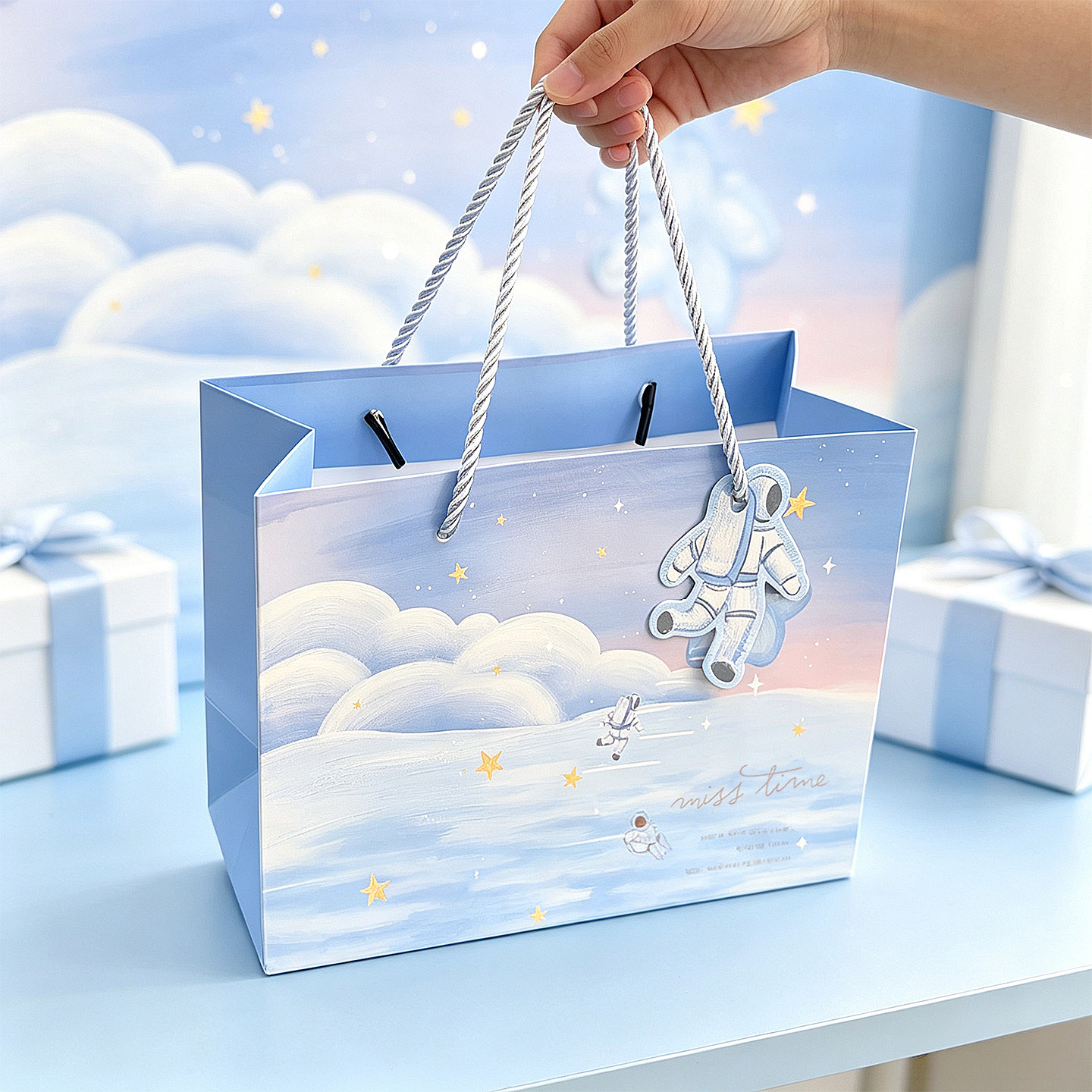 【上新折扣】太空人小号礼品袋优质手提袋儿童男孩礼物纸质袋子