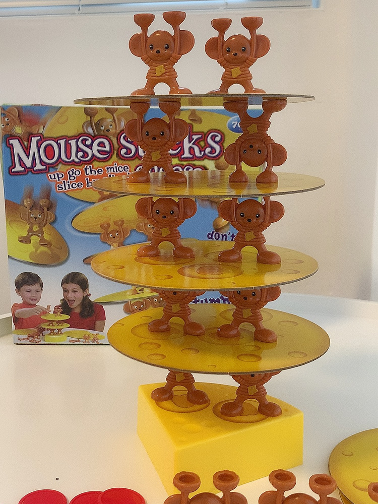 3岁以上锻炼平衡叠叠高