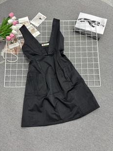 时尚 百搭叠穿马甲裙 韩系复古简约气质显瘦百搭背心连衣裙女款