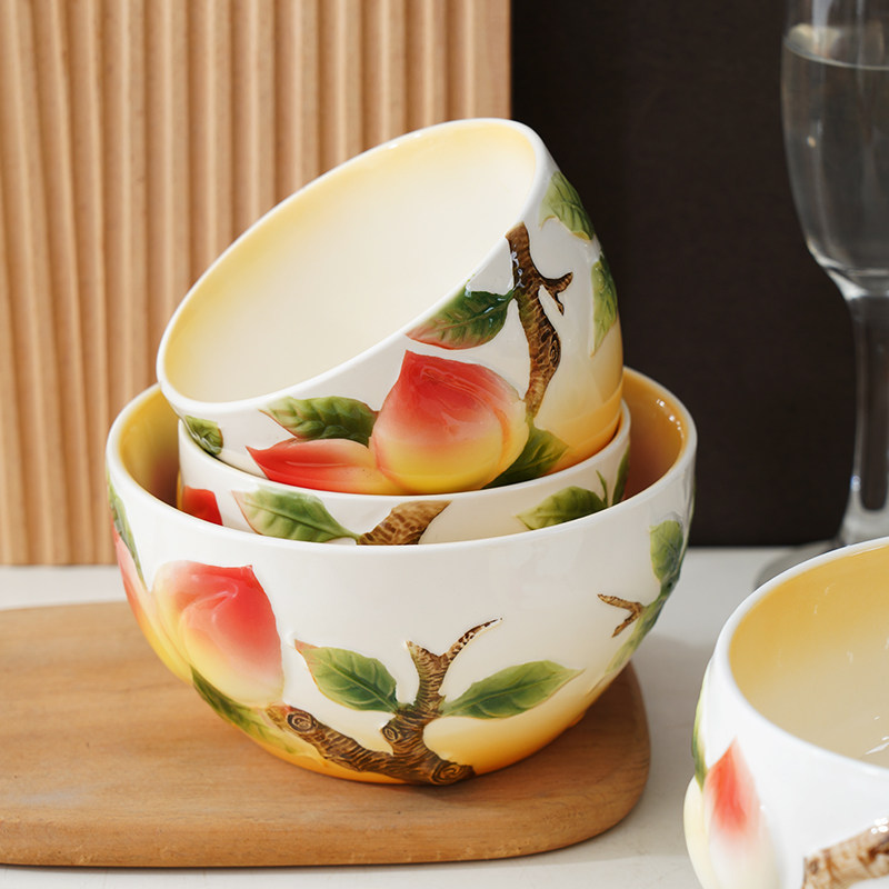 新款高颜值陶瓷饭碗家用送长辈礼物高档餐具手绘寿桃浮雕长寿面碗