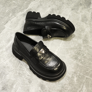 英伦风真皮厚底爆款乐福鞋女2026春新款超火舒适小个子增高小皮鞋