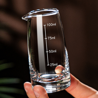 家用白酒分酒器二两带刻度加厚水晶玻璃酒壶小号100ml饭店分酒壶